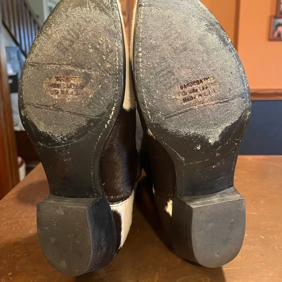 Cowhide cowboy boots - Picture 10 of 14
